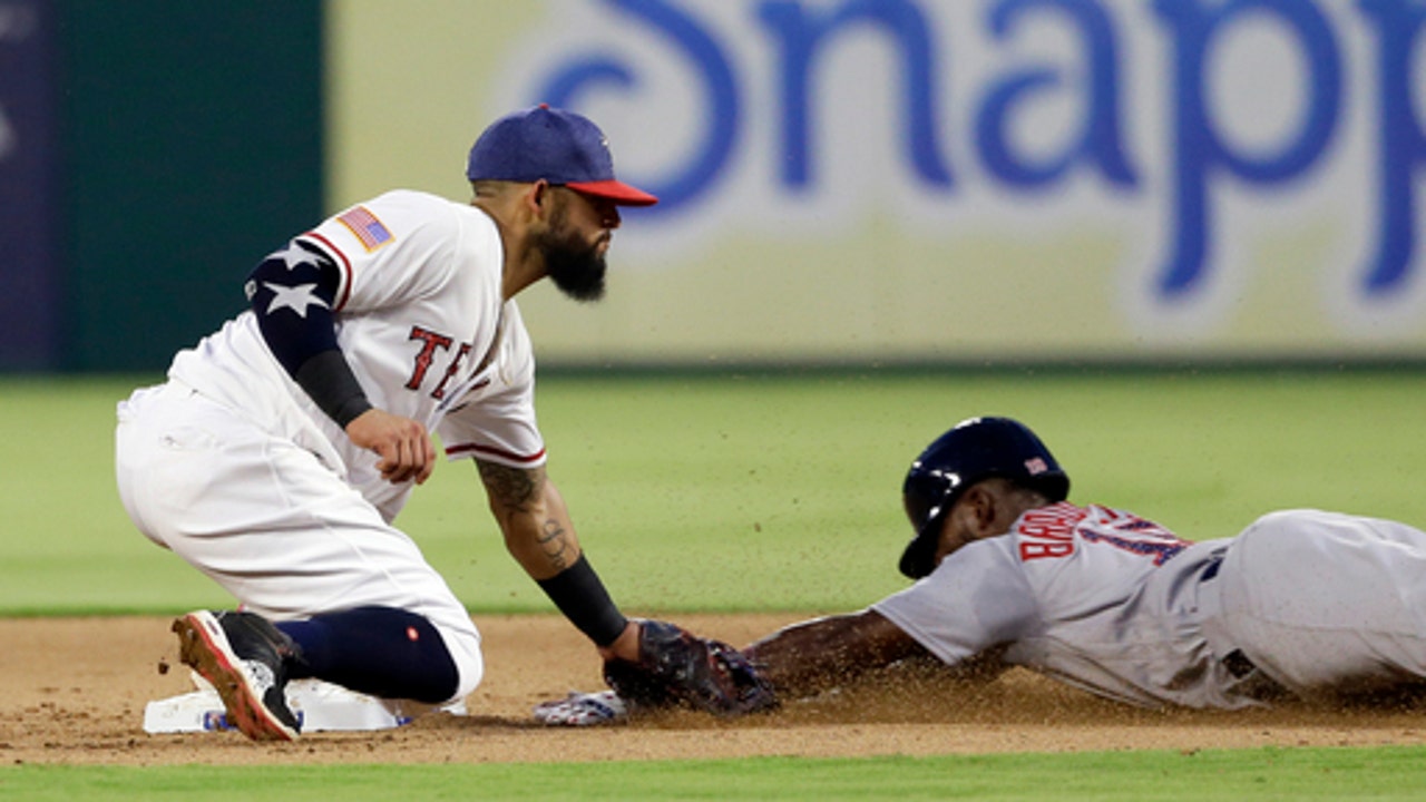Red Sox score 2 in 11th for 5th straight win, 7-5 at Texas (Jul 03, 2017)